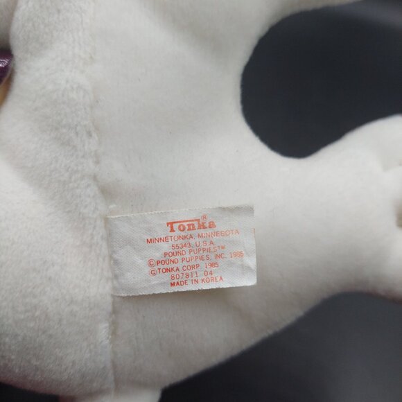Vintage Pound Puppies 8" Newborn Furries Dog White with Brown Spots Tonka 1985 - Picture 6 of 6